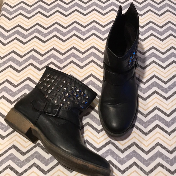 Mia Shoes - {MIA}  ‘Attitude’ Studded Moto Ankle Boots